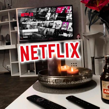 W1 - Kontaktloser 24H Check In, W-Lan, Netflix, Parkplatz, Kueche, Boxspring-Bett Bueckeburg Bagian luar foto