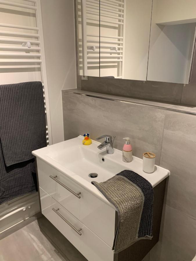 W1 - Kontaktloser 24H Check In, W-Lan, Netflix, Parkplatz, Kueche, Boxspring-Bett Bueckeburg Bagian luar foto
